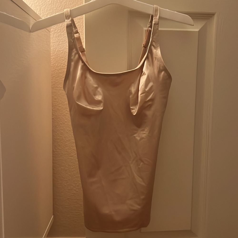Ruby Ribbon Bra Shapewear Cami Camisole Tank Size 34 Classic Nude - never worn